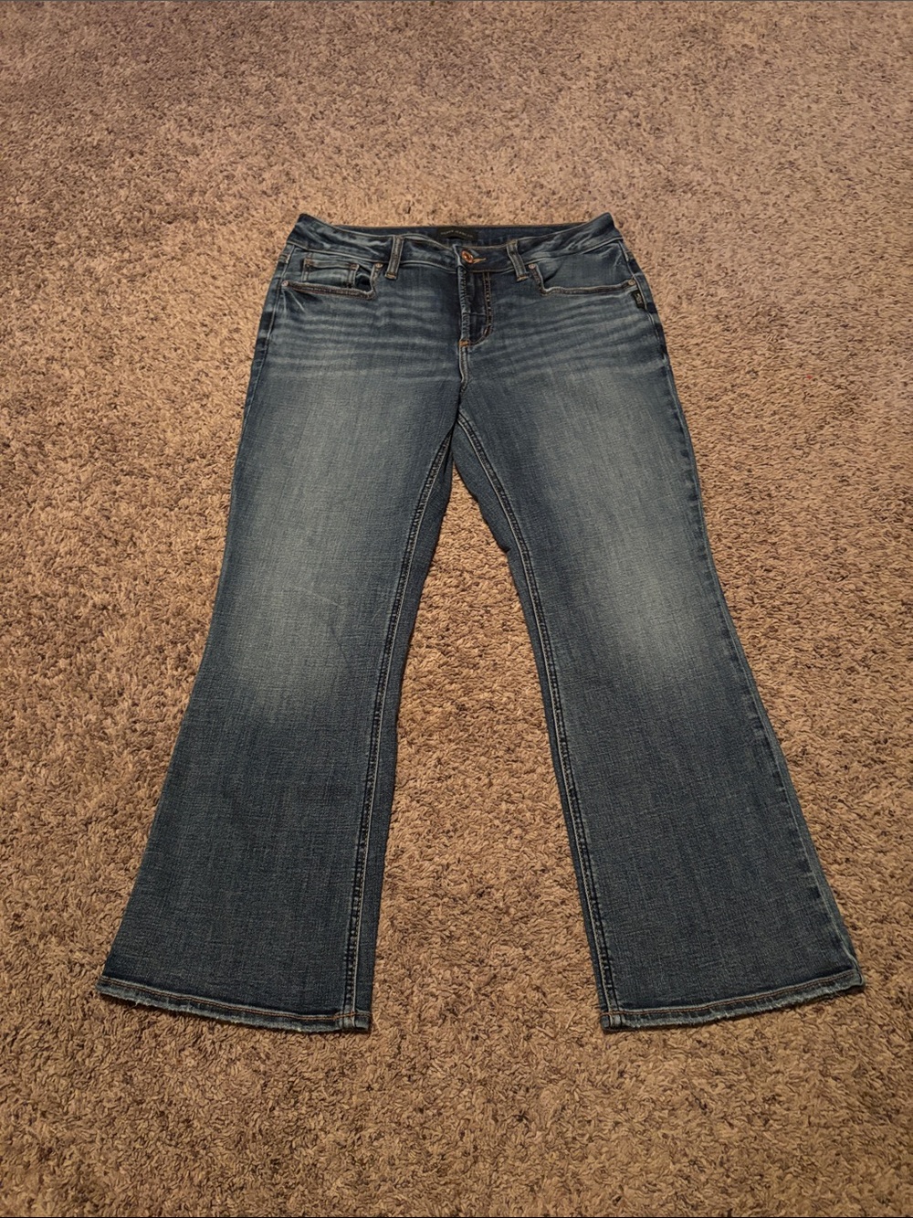 Silver Jeans Suki Kick Flare Jeans 31 Short